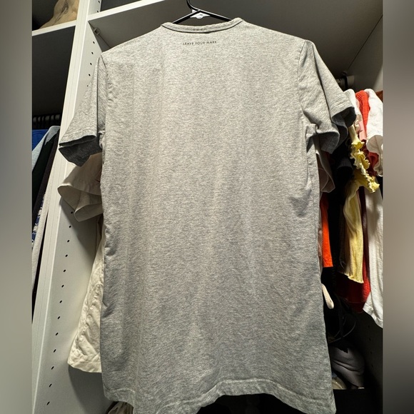 Doyoueven Top - Picture 3 of 3